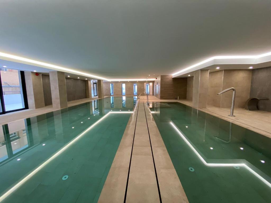 Modern Apartment With Spa And Pool Cebelitarık Dış mekan fotoğraf